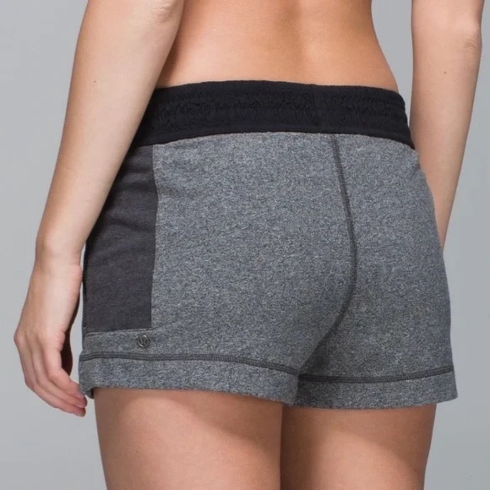 Lululemon All In Short - Picture 2 of 8